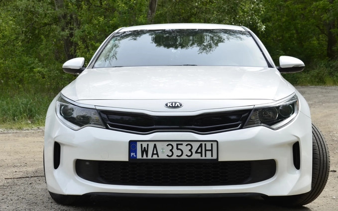 Kia Optima cena 66500 przebieg: 112800, rok produkcji 2017 z Warszawa małe 301